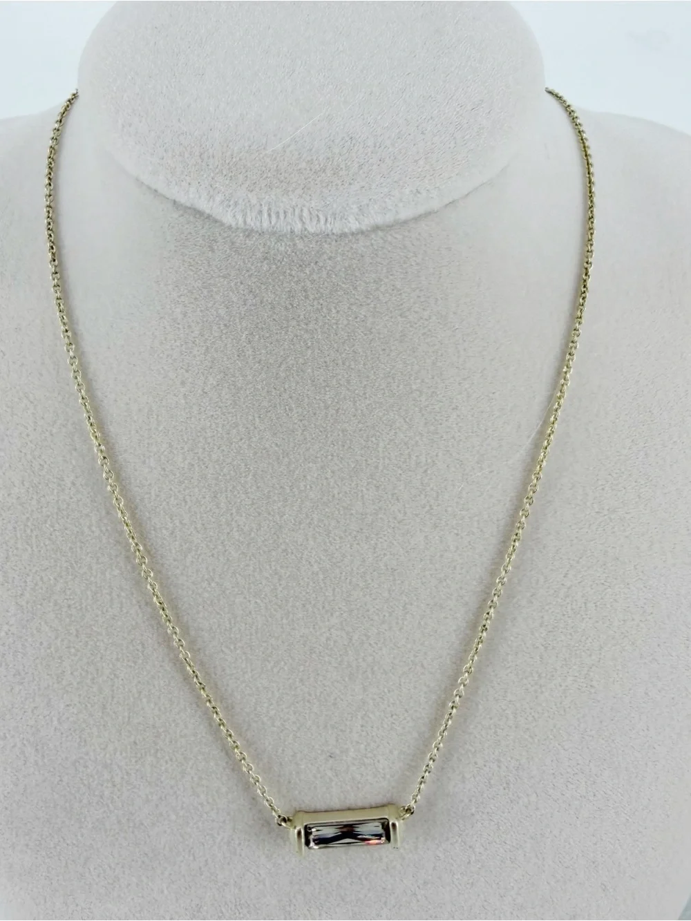 Kendra Scott Gray Irredescent Pendant Gold Plated Necklace